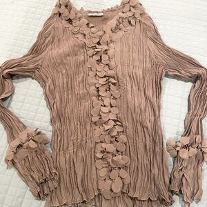 Beautiful, fun blouse